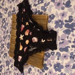 5/$20 Gilly Hicks Panty Size Small